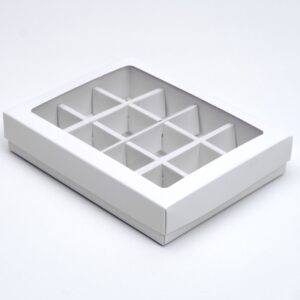 12 candies box white
