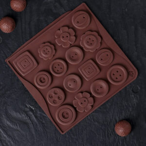 mold buttons b