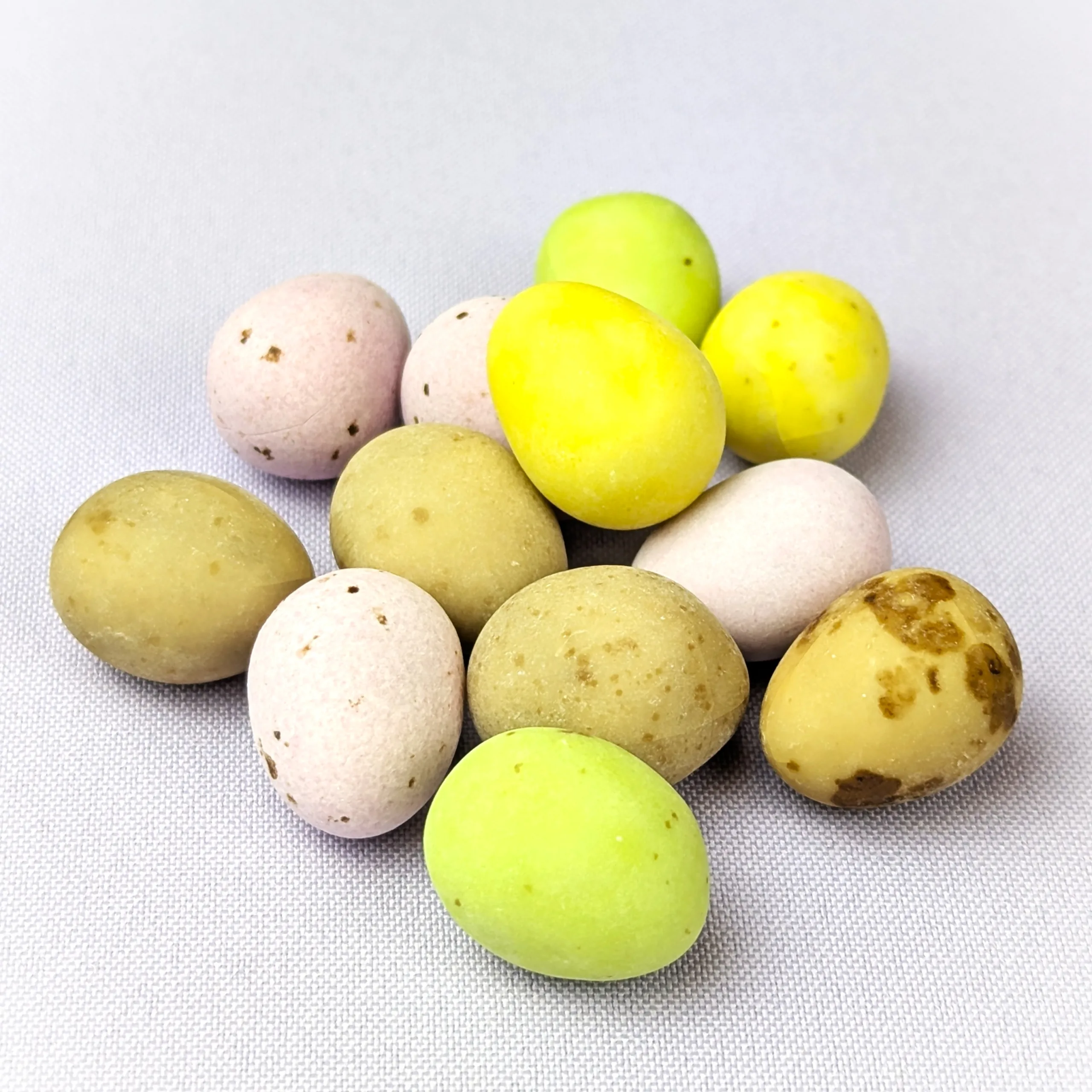 Sprinkles Quail Eggs Mini