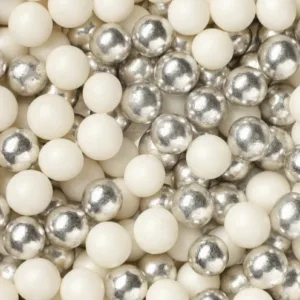 Sudraba un baltas pērles